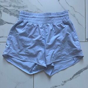 Lululemon hotty hot high rise 4' shorts light blue color size 4